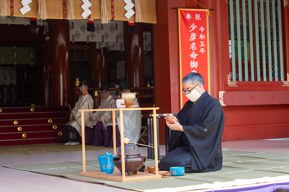 献茶式（表千家家元奉仕